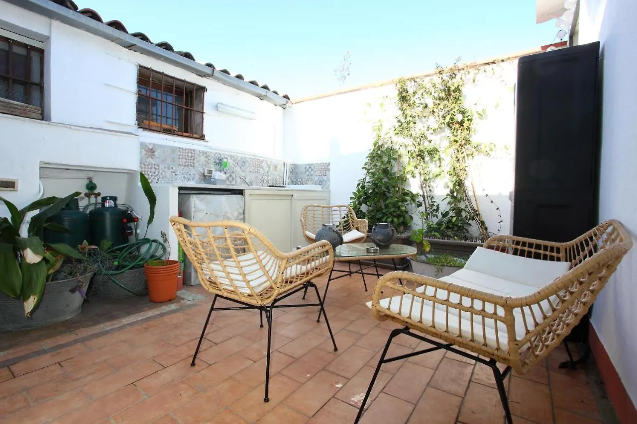 Alfredo Apartment A Casa Di Alfredo パレルモ 0*,  イタリア